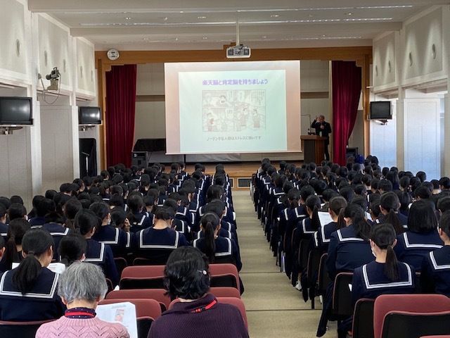 高校３年生学年集会